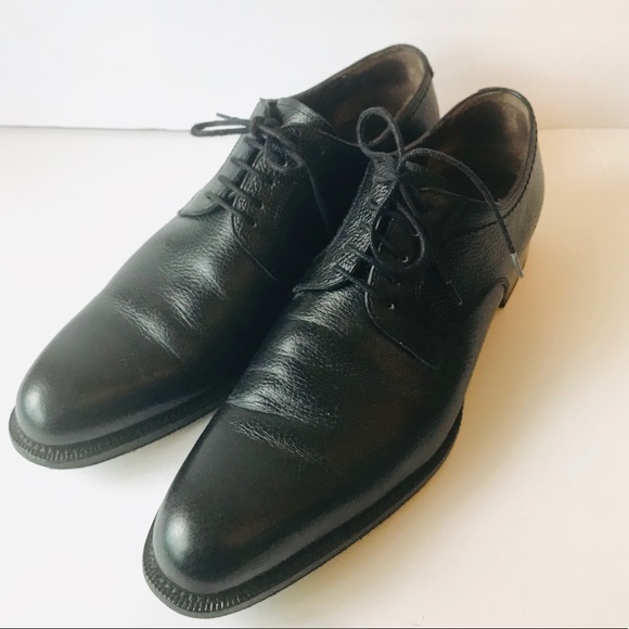 Salvatore Ferragamos men’s shoes - Picture 2 of 8